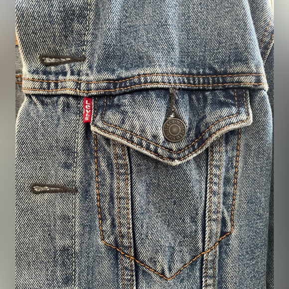 Levi’s denim jacket - Picture 4 of 10